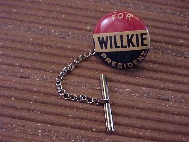 Tie Tack Vintage Willkie For President Pinback Button - Free Shipping to USA