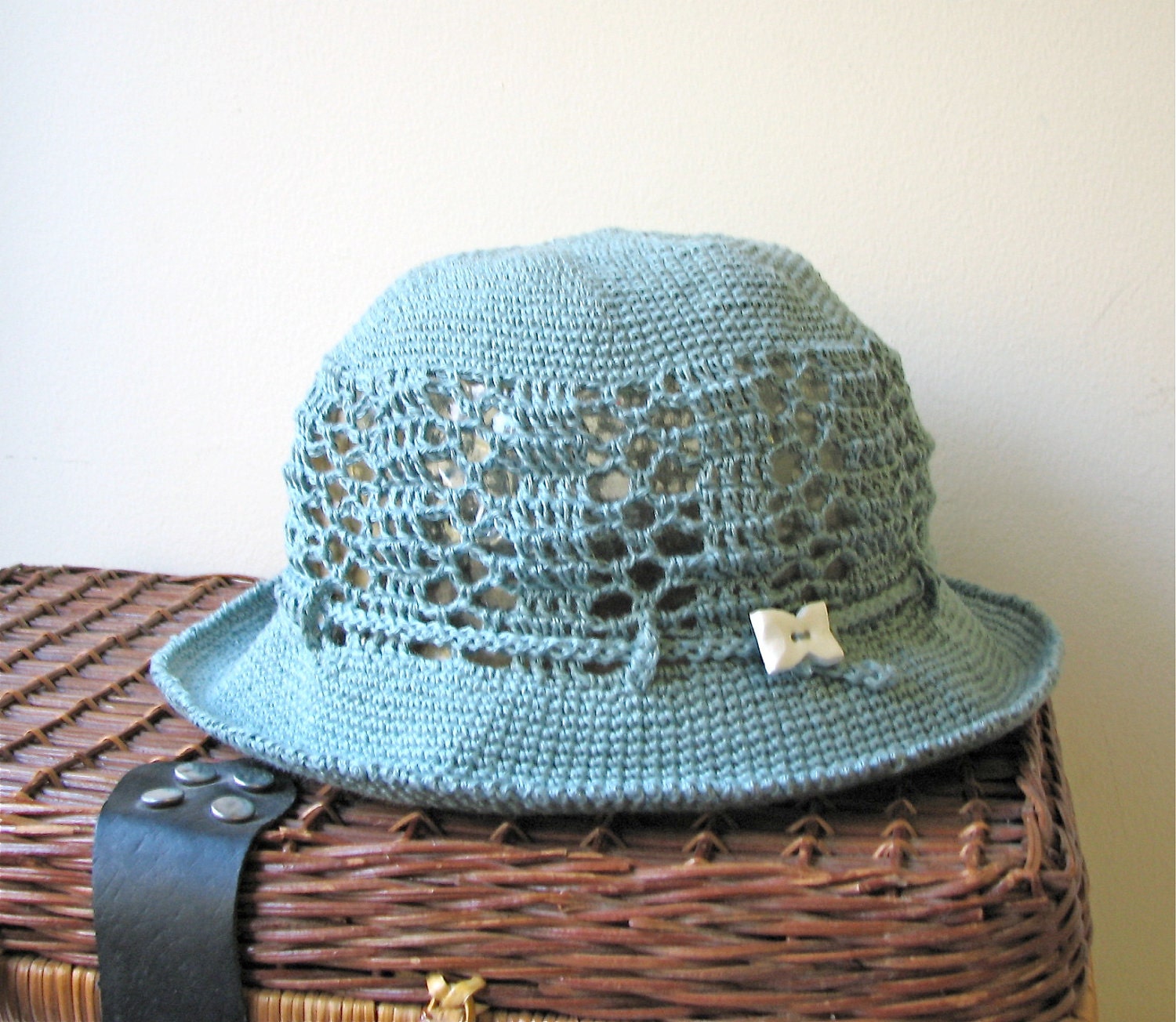 Crochet Sun Cloche/Bucket Hat -  Pure  Linen
