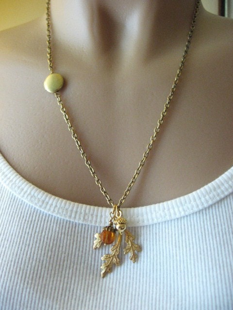 Oak Leaf Necklace, Leaf Necklace, Acorn Jewelry, Moon Locket Necklace, Oak Jewelry, Moon Jewelry, Fall Leaves, Statement Necklace