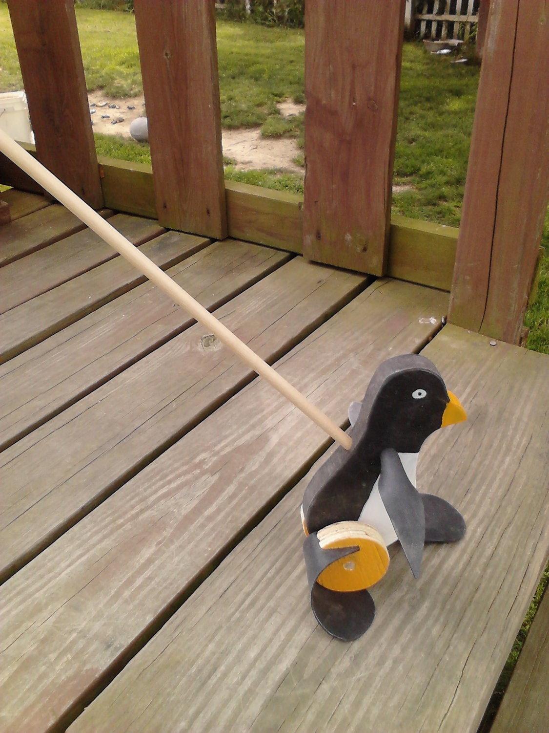 Wooden Old Fashion PENQUIN PUSH TOY (Flapper toys)