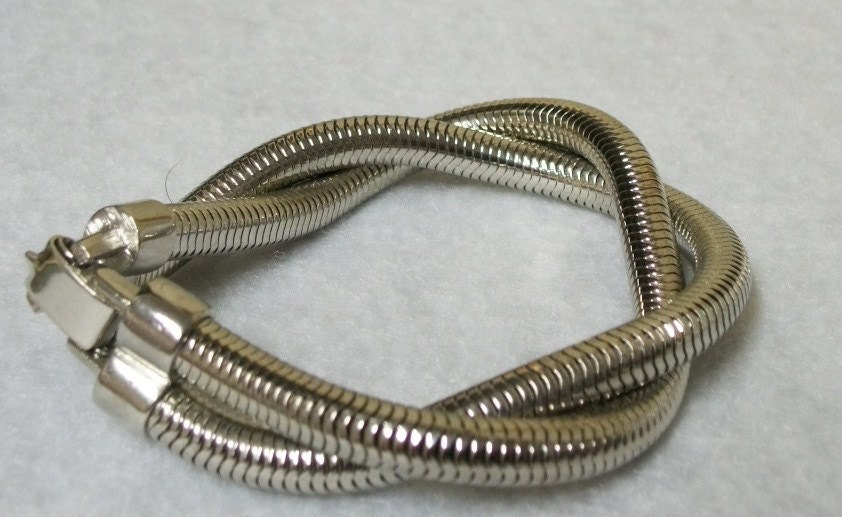Unmarked  Twisted Snake Chain  Cuff  Bracelet