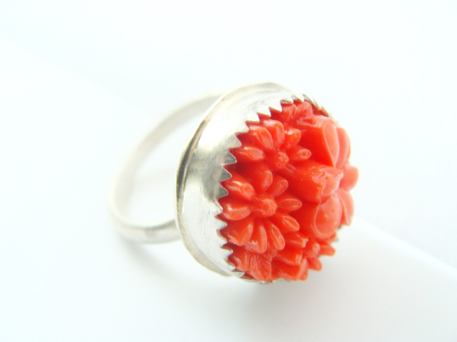 Coral silver ring with Japanese Vinyl coral vintage bead