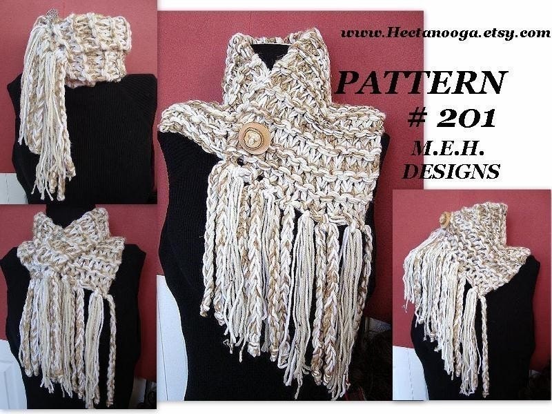 Scarf Pattern, Knitting, num 201 JUMBO FRINGED COWL Beginners. For a crochet version see pattern number 202