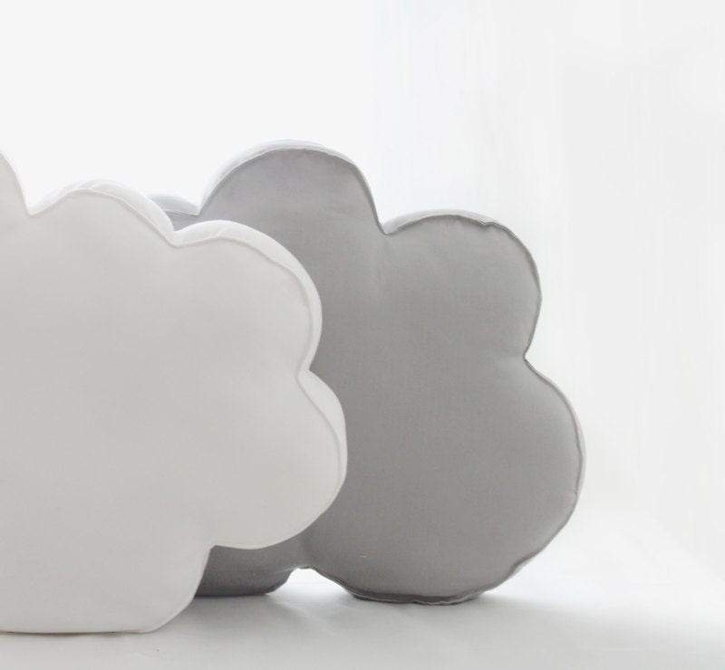 GREY CLOUD PILLOW / Organic Cotton Fabric