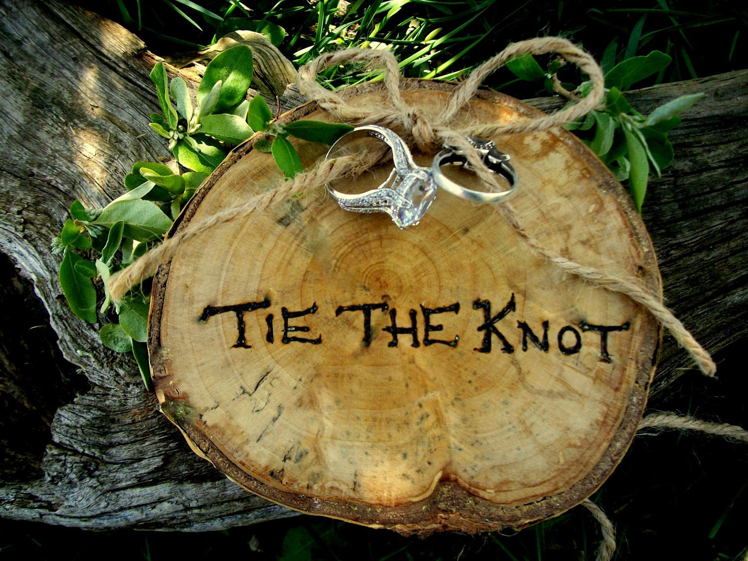 Ring Bearer Rustic Wood Pillow for Outdoor Weddings, Green Brides , Nature Lovers, Photo Props