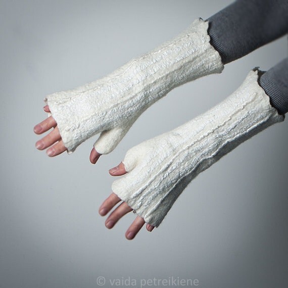 Felted Fingerless Mittens / Gloves / Wool Arm Warmers - In Ivory -  ready to ship now  - Gift under 50 USD