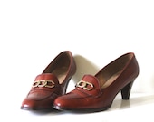 vintage CHESTNUT leather loafers. 6 - SimpleThrift