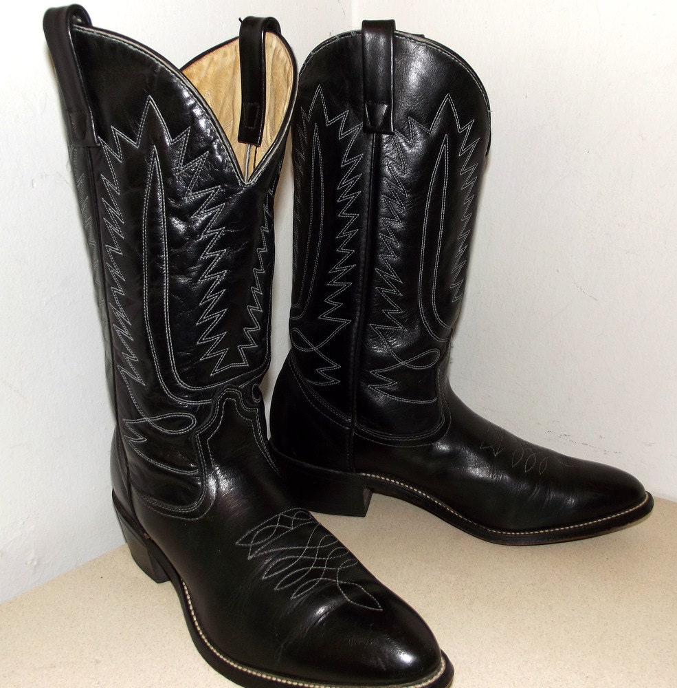 Vintage mason brand Black cowboy boots with white stitched design size 10 C or cowgirl size 11 to 11.5