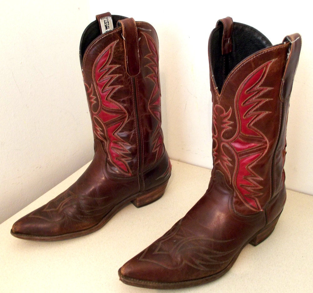 Awesome Brown Leather Cowgirl boots with dark red inlay design size 10 M
