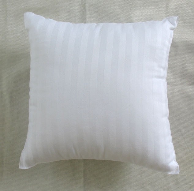 pillow-insert-for-14-inch-cushioncover-by-comfyheavenpillows