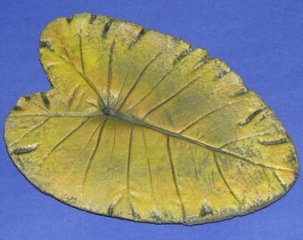 Flat Leaf Casting