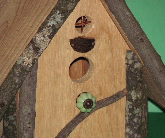 Adirondack Style Cedar Wood Birdhouse