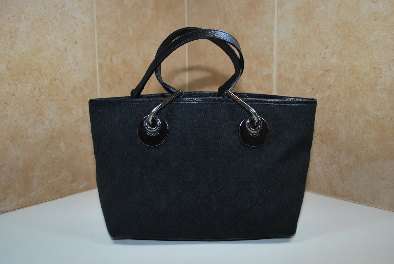 REDUCED // Vintage Gucci Black Mini Market Tote Purse Authentic Classic