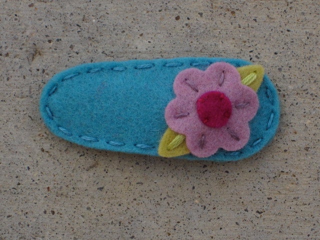 Elegant Light Purple Flower Teal  Wool Felt Hair Clip