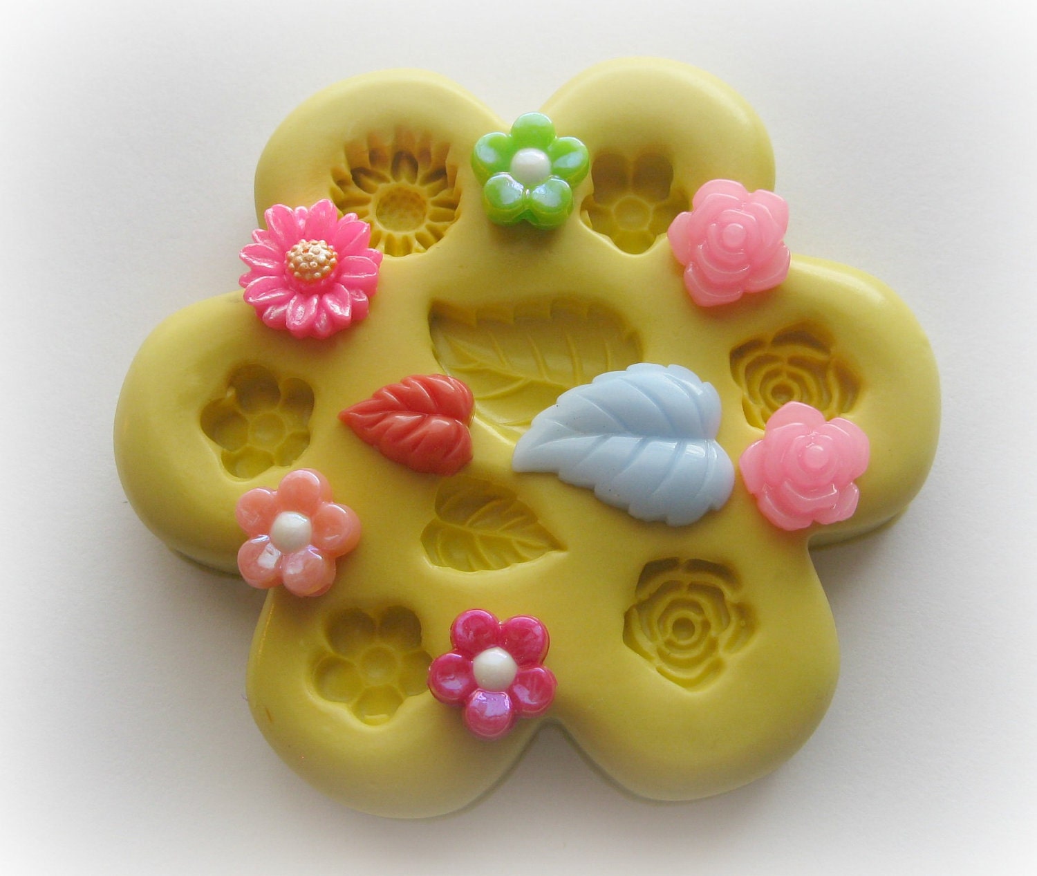 Tiny Flower Mold Daisy Rose Mold Flower Silicone Flexible Clay Resin Mould