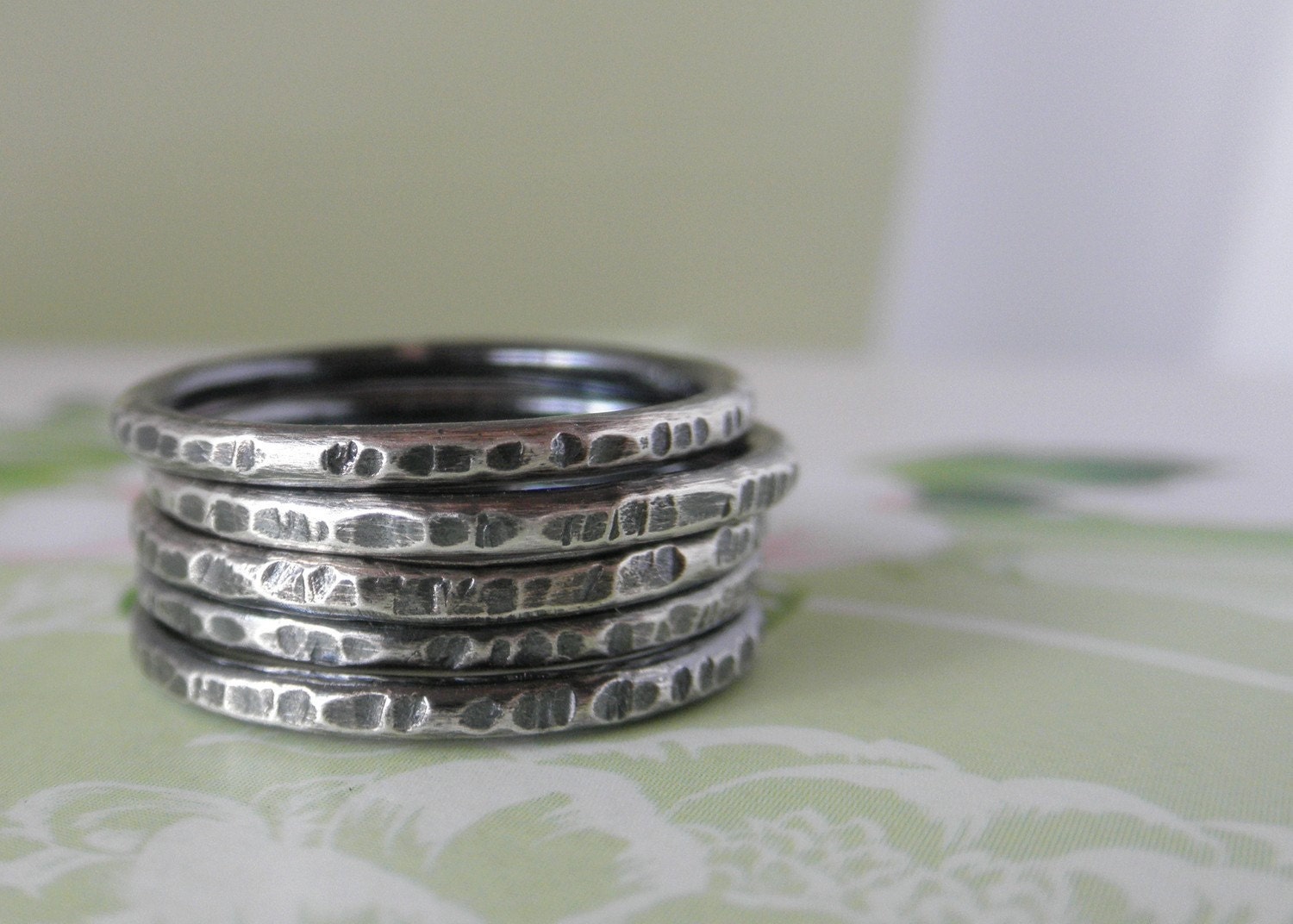 Quinto Ring Sterling Silver. Five Rustic Oxidized Stacking Rings Set. Aroluna Jewelry - aroluna