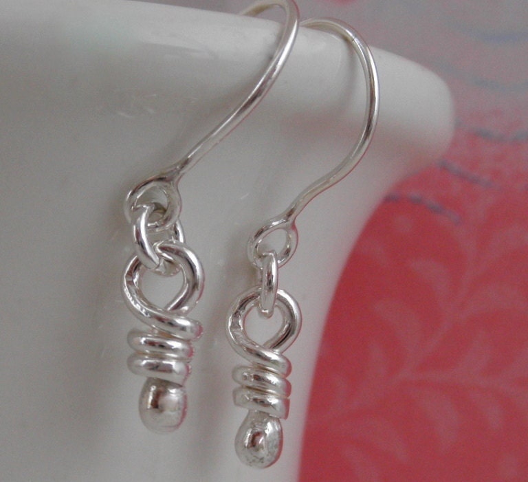 Knot Sterling Silver Earrings -Un-