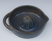 Handmade pottery Juicer ceramic