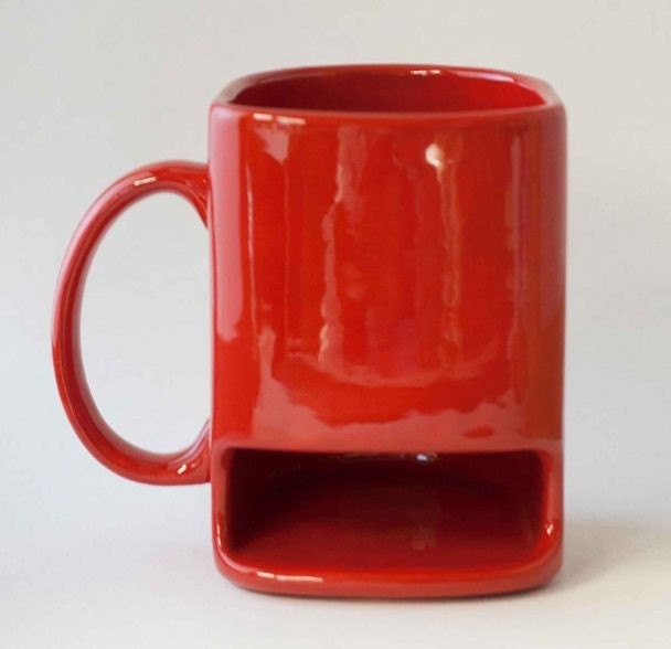 Red dunk mug