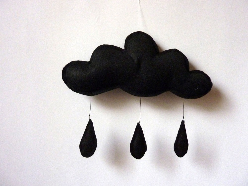 Cloud mobile.... Rain of colors.... Black is back