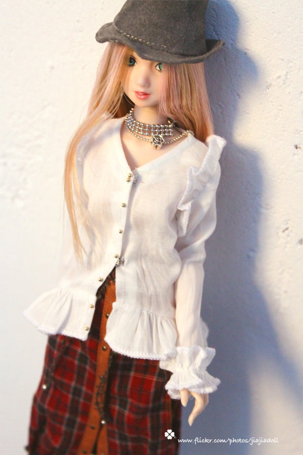jiajiadoll -white layered lace shirts for Momoko or Misaki or Blythe