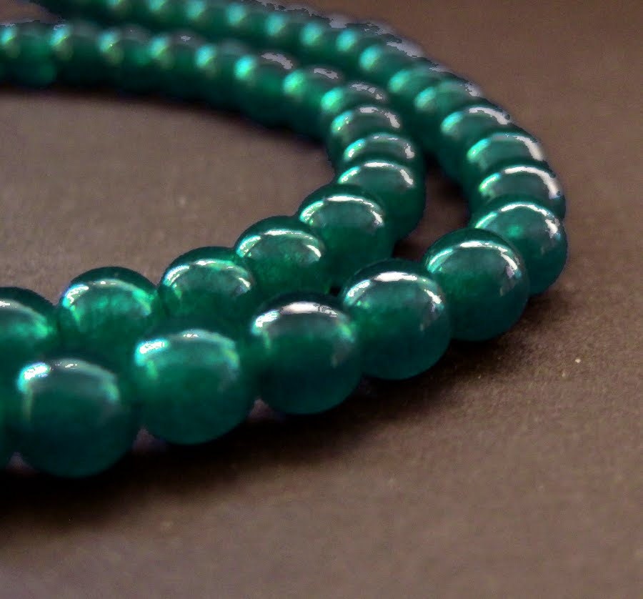 Persian Green Jade - Smooth Round - 6mm - 7.5 Inch Strand