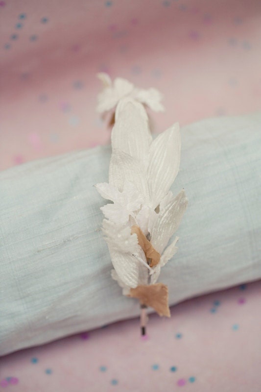 Bridal headband, flower hair comb ,boho, bridal head wreath, Liv Ships in 1 Month