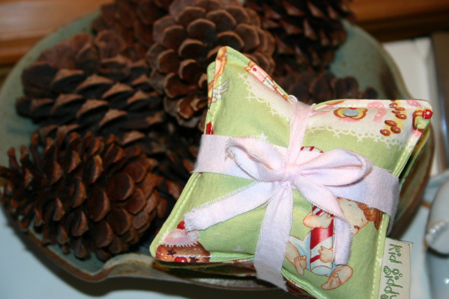 Balsam Fir and Buckwheat Hulls Sachet stack w/Angel Cakes Christmas Fabric by Alexander Henry 4 Pack