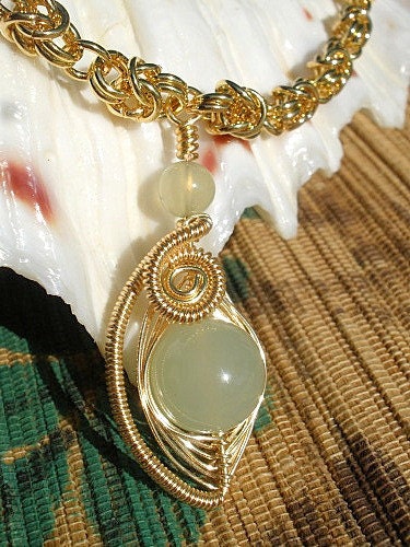Pastel green new jade gemstone wire wrapped pendant chain maille necklace