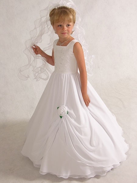 Princess, Flowergirl and peasant dress, custom made for your special occasion, valentine, birthday and more