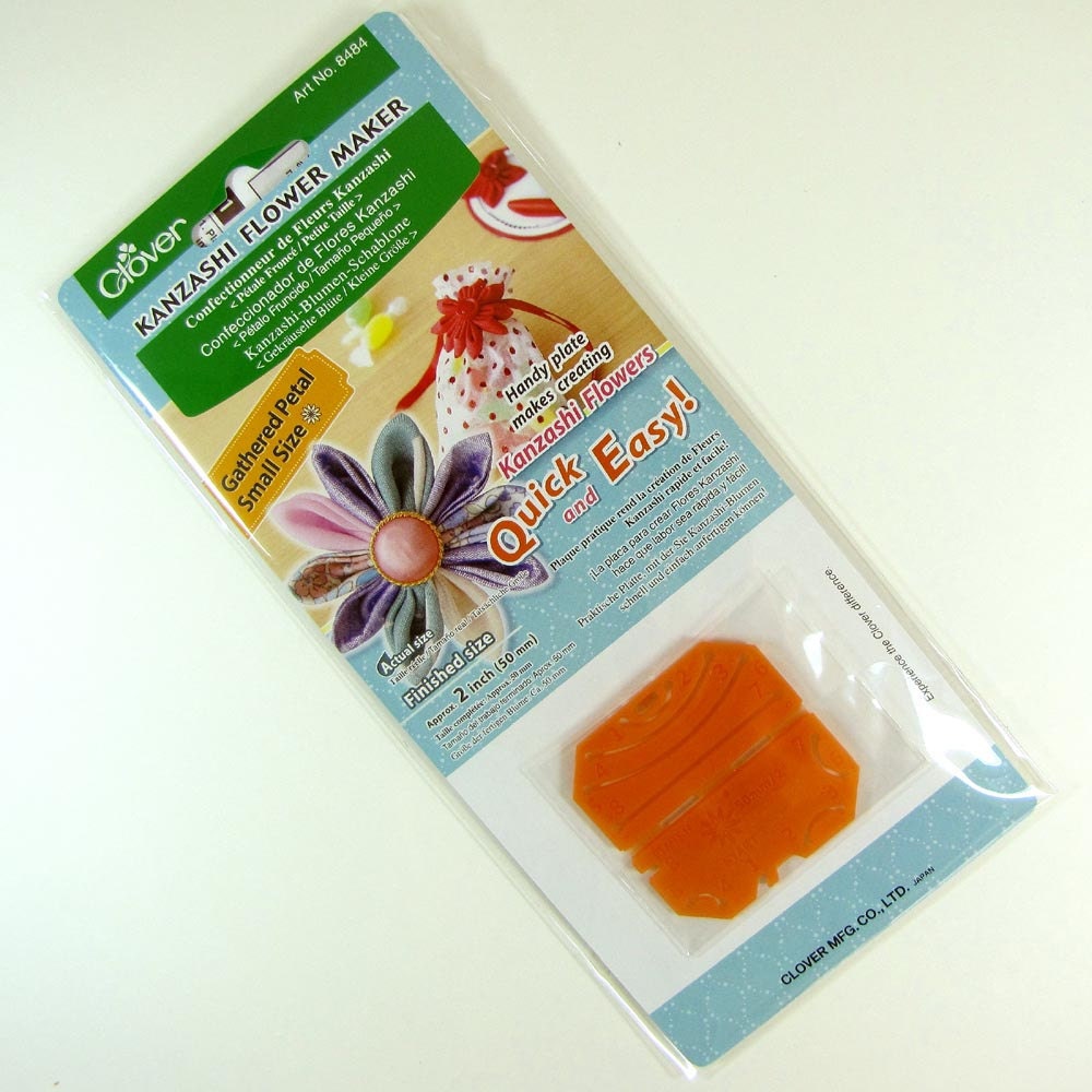 Clover Kanzashi Flower Maker Gathered Petal - Small 8484
