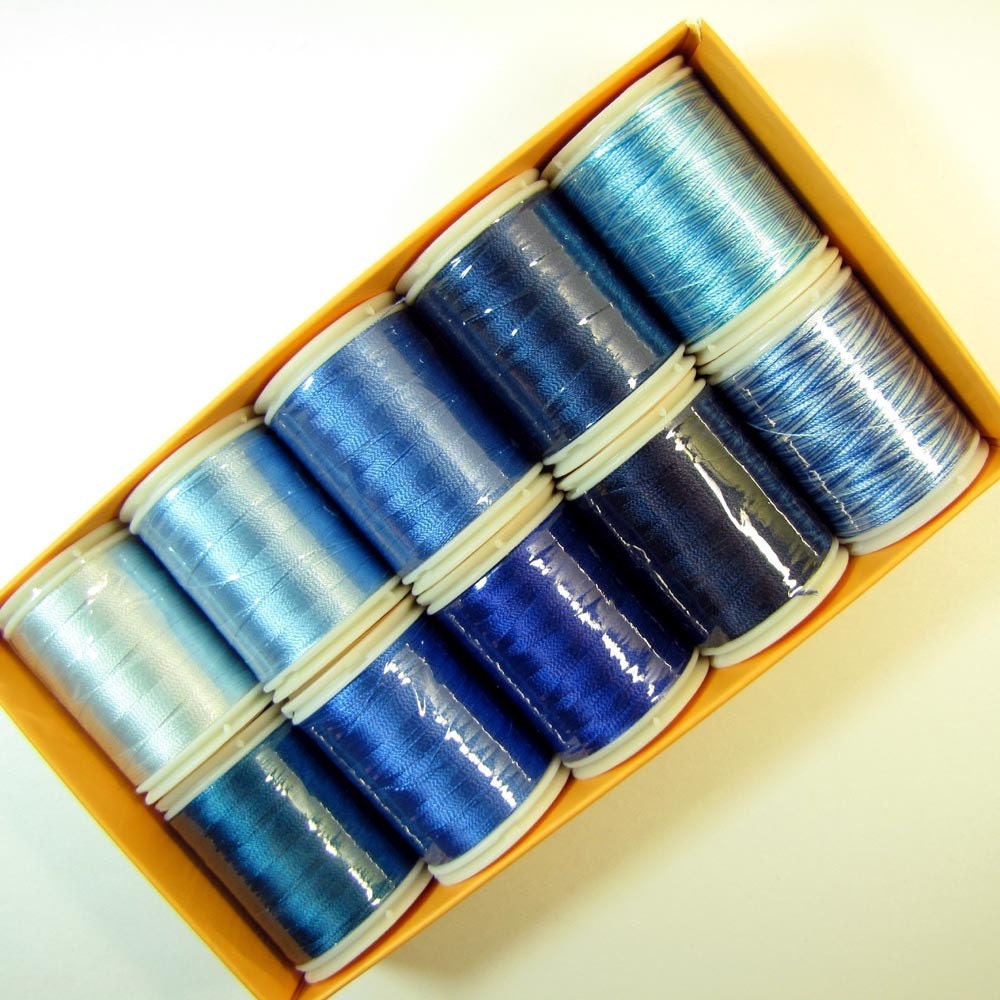 WonderFil 40 Weight Rayon Blue Thread Pack