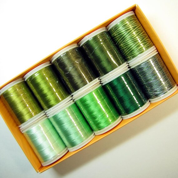 WonderFil 40 Weight Rayon Green Thread Pack