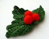 Holly berry brooch decor crochet gift handmade Christmas green red mistletoe winter Weddings decoration Thanksgiving hostess fall autumn