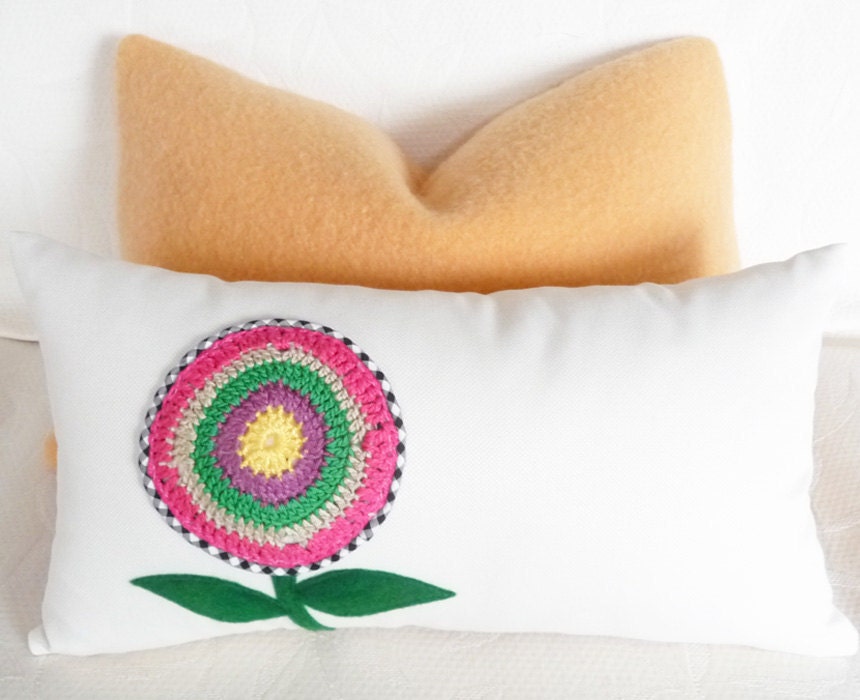 Crochet Flower Pillow, Appliqued Floral Pillow Cover, Small Accent Pillow Cushion, Country Cottage Home Decor, Lumbar 12x18