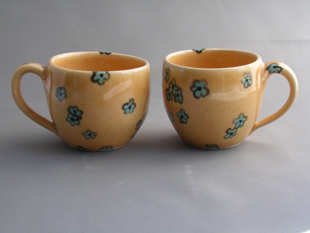 Chintz Espresso Cups in Honey
