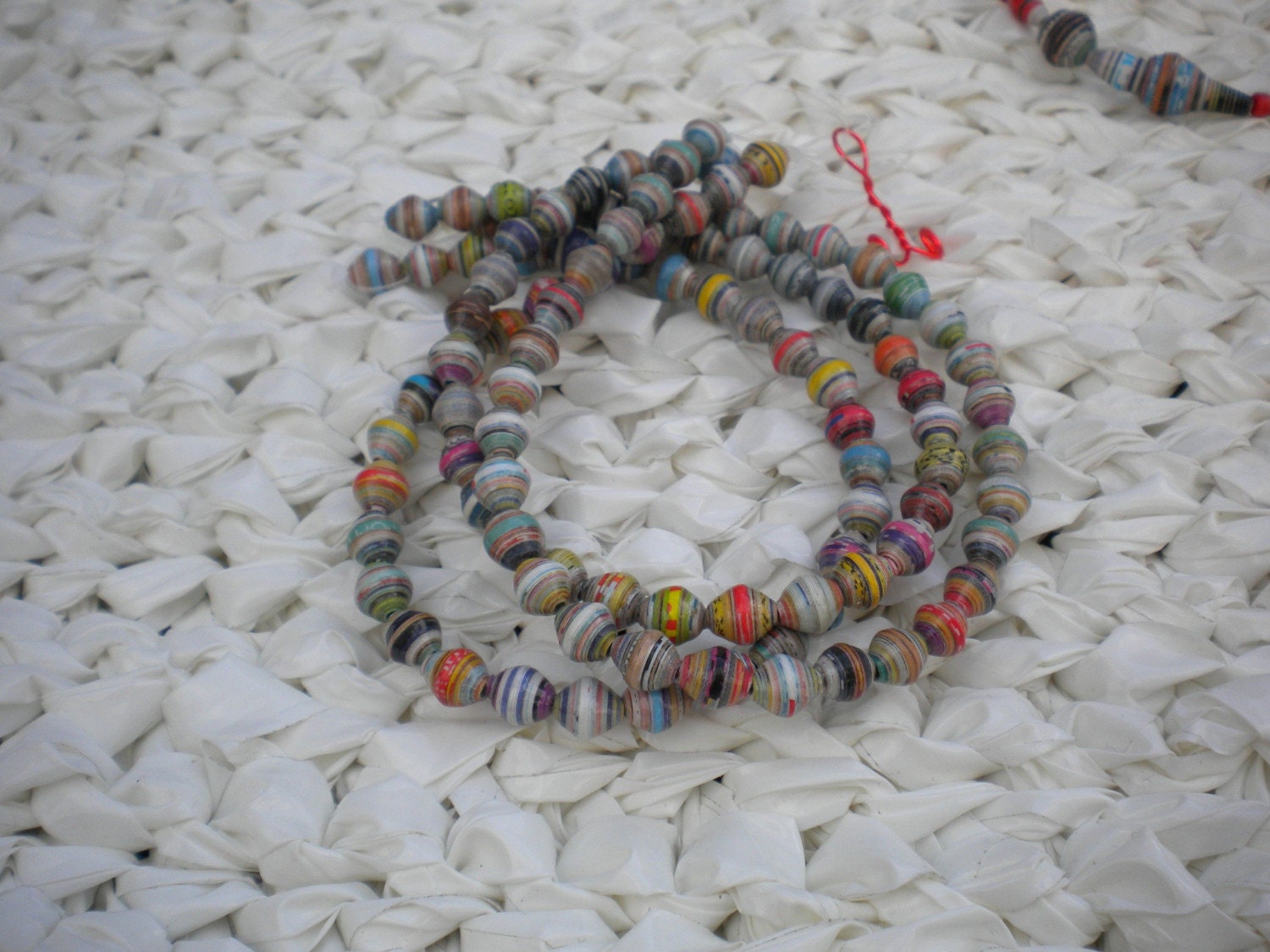 Magazine Colors 2- Round Small Paper Beads