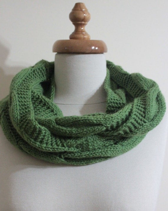 Infinity Cowl Green Knitting Cowl. Winter Fashion. Fall Trend Hand Knit Gift For Him For Her Holiday Fashion. Spring Fashion. St Patricks
