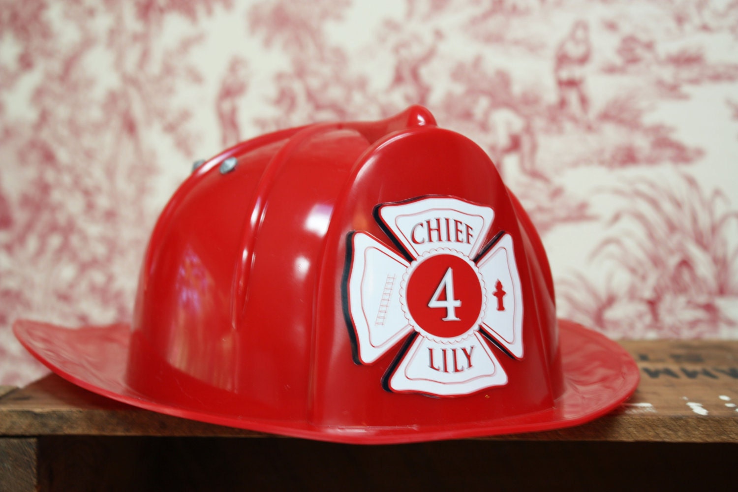 RED FIREHAT Printable Labels Il_170x135