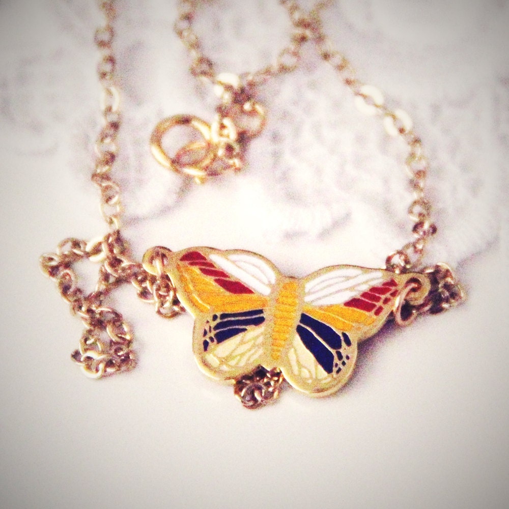 vintage butterfly necklace . ii . gold filled . simplicity