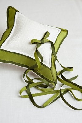 Kate Ring Pillow - Green and Ivory Wedding Reception
