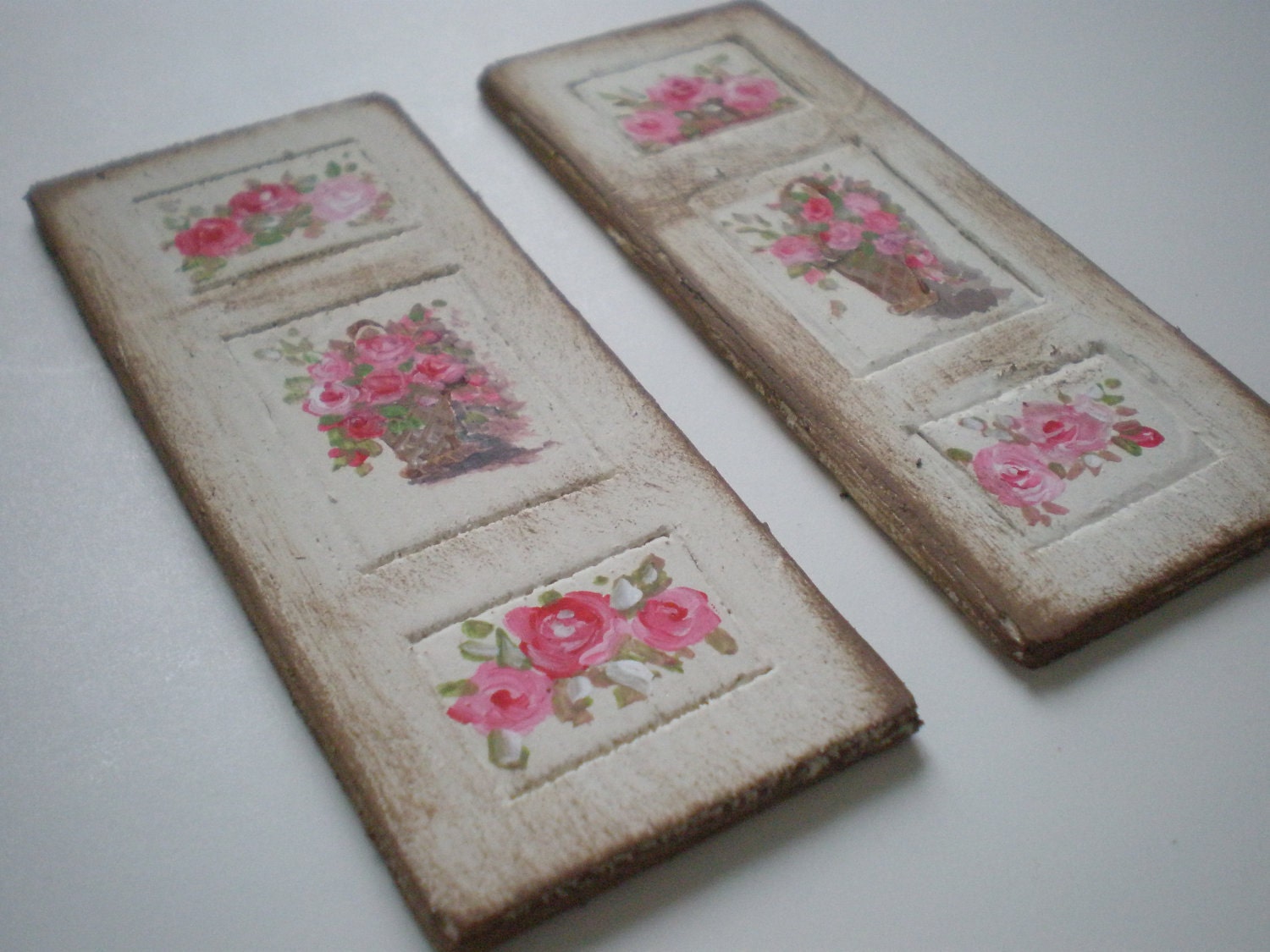 Two Shutters Shabby Chic Roses  Painting  Dollhouse 1 Inch Scale Handpainted