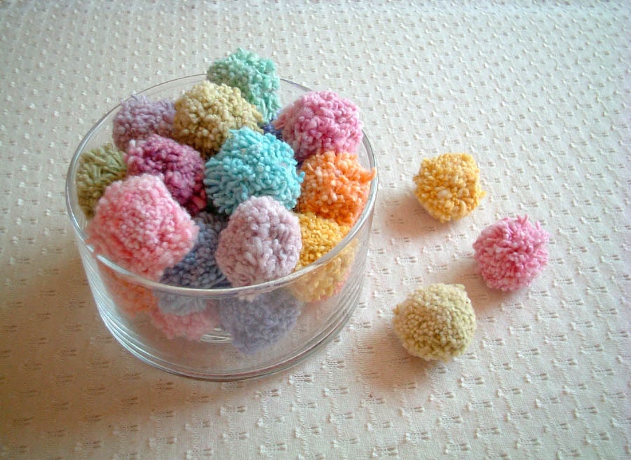 Party Pom Poms