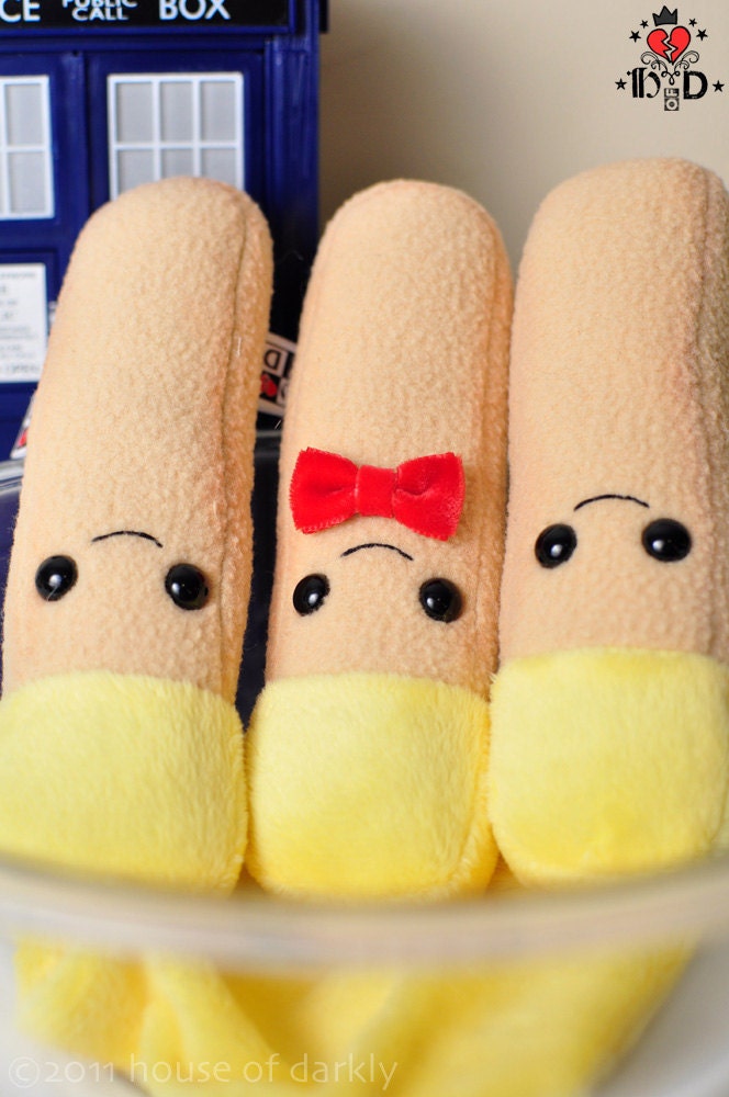 RESERVED for Totallypeeps: Fish Finger and Custard plush