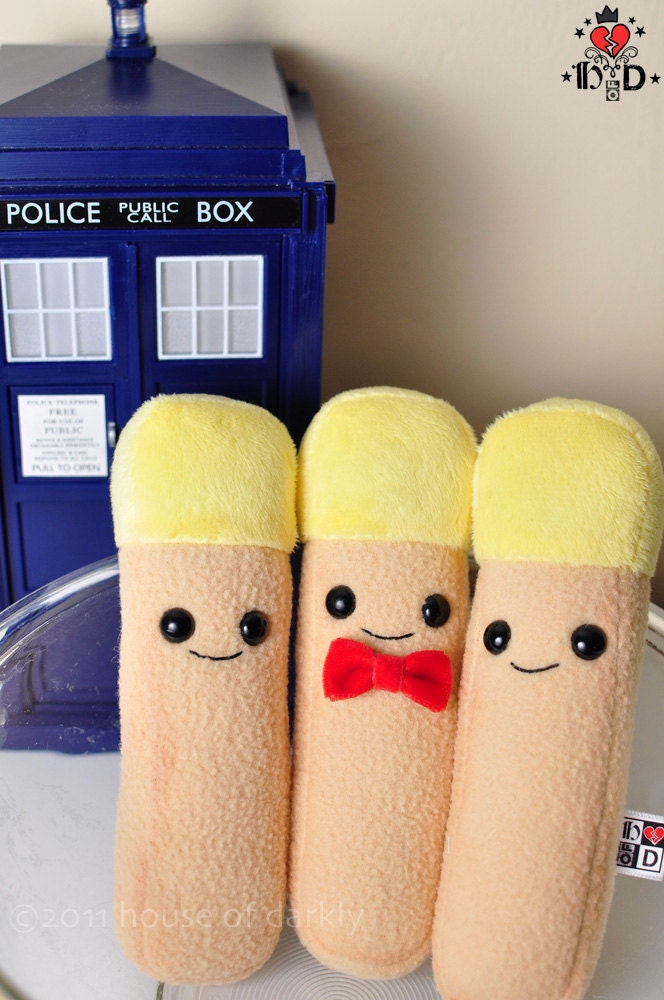 RESERVED for Totallypeeps: Fish Finger and Custard plush