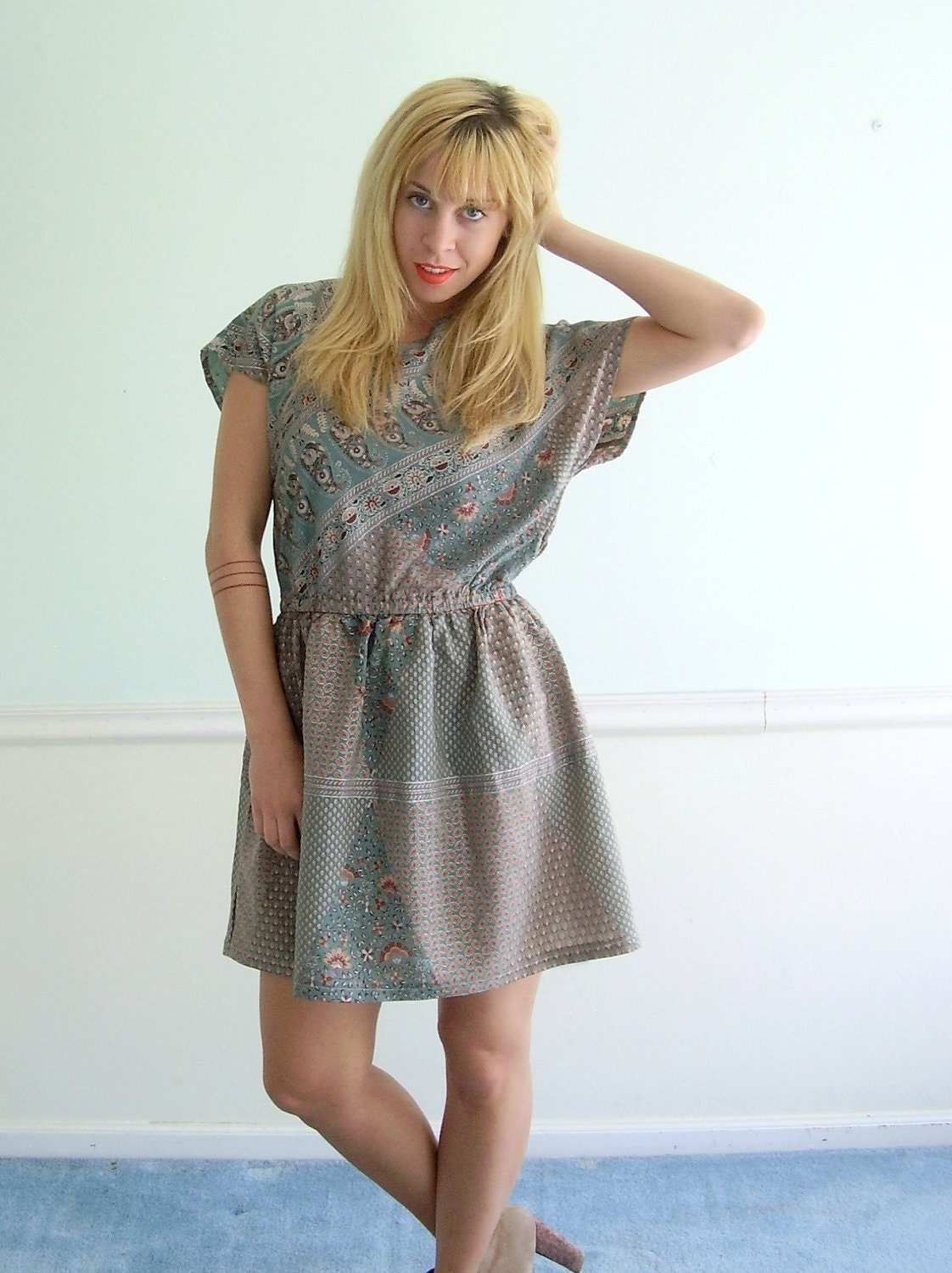 Ethnic Printed Sage Green Vintage 70s Short Sleeve Mini Summer Dress MEDIUM Petite