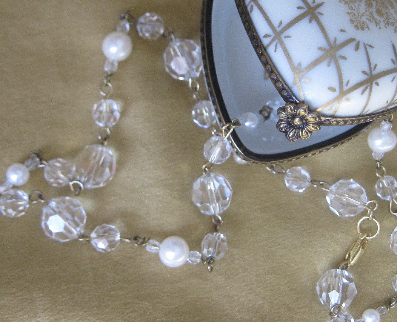 SALE Handmade Cultured Pearl and Crystal Necklace, Vintage Crystals, Pearl Jewelry, Crystal Jewelry, Wedding Jewelry,Vintage Jewelry, 9136
