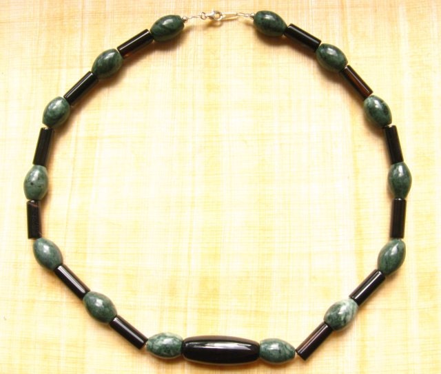 Black Agate and Green Jasper Necklace - Dark Secrets