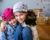 classy Shopping hat in gray or fuchsia-- Snugars little ladies hat for fall/winter 2011
