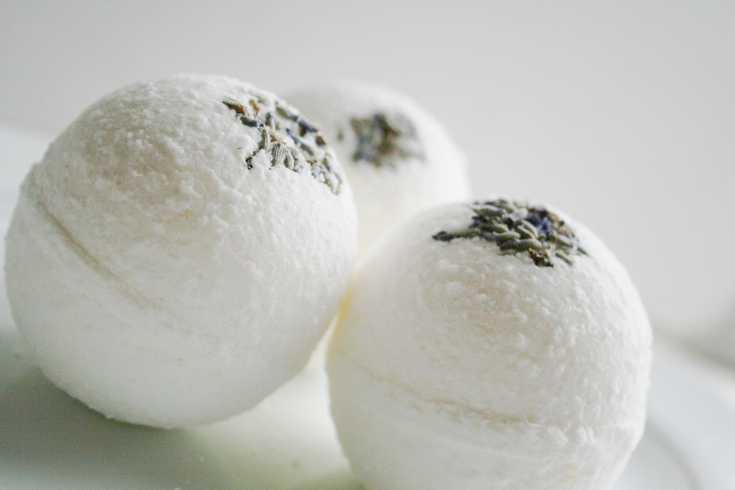 Lavender Dream Bath Bombs - Bath Bomb - Set of 3 Natural Bath Bombs